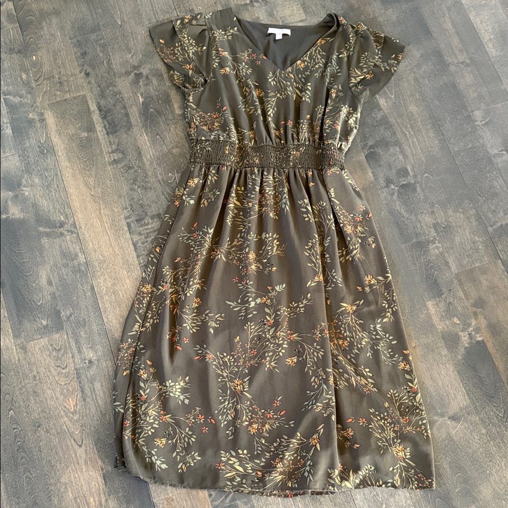 Chelsea28 Olive Floral Midi Dress